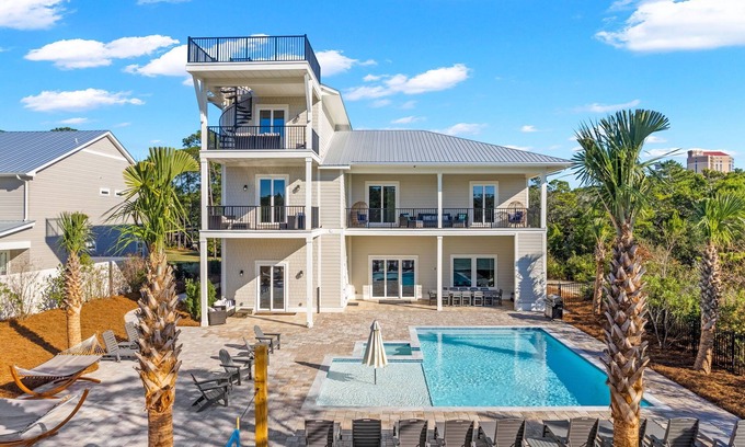 Gulf Pines House | Sky's Oasis: Huge Private Pool/Spa, FREE Golf Cart, Private Beach