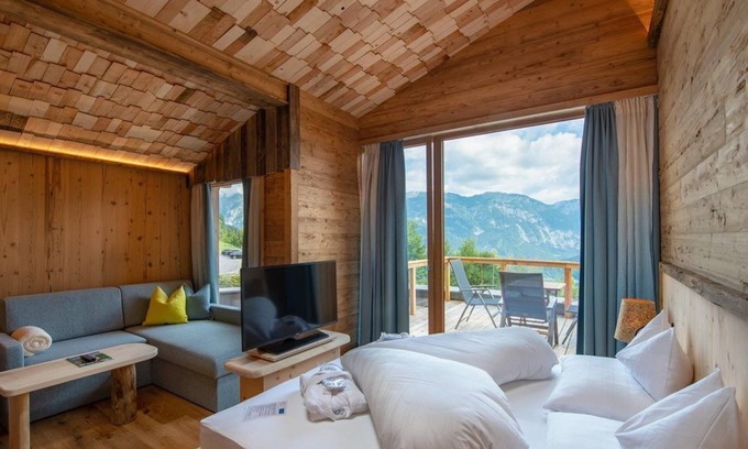 Haus House | Sky Suite Large, separate WC and bath/shower (from 7 nights) - Nature and Wellness Hotel