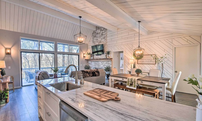 Sky Valley House | Sky Valley Retreat w/Resort-Style Amenities! Golf,Swim,Hike,Explore!