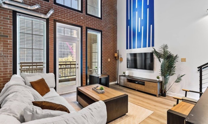 Atlantic Station Area Apartment | Skyline Balcony | 2BR Loft Midtown ATL