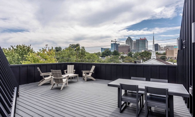 Downtown Apartment | Skyline Loft - Downtown Rooftop with Skyline View!