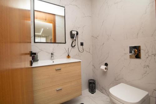 Casablanca Apartment | Skyline Retreat