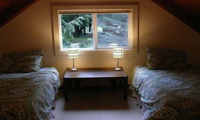 Ashford Apartment | Skyline Suite @ Alexander's Lodge [No Pets, NO Breakfast]- 1 Mile from entrance