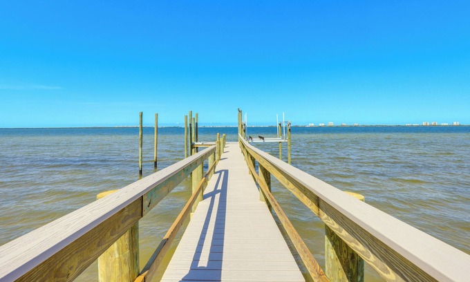 Fort Pierce House | Sleek Fort Pierce Vacation Rental w/Private Dock!