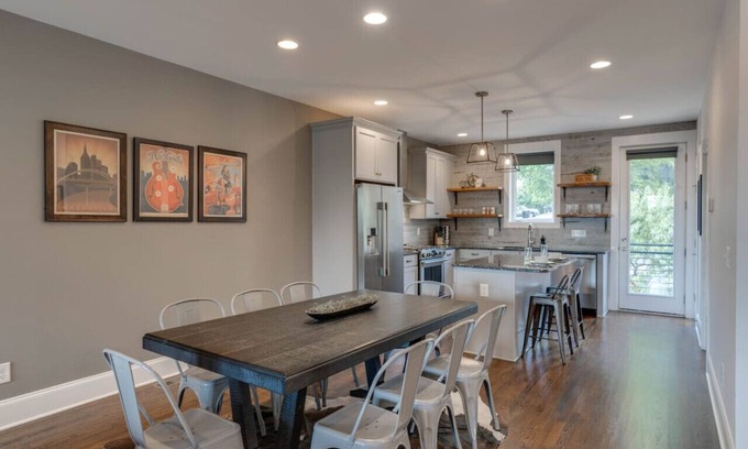 Eighth Avenue House | Sleek Townhome near Broadway!