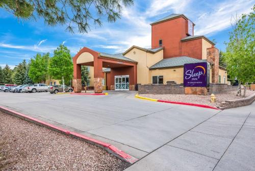 Woodlands Village Hotel | Sleep Inn Flagstaff