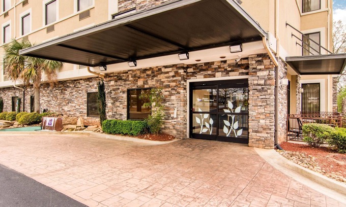 Athens Hotel | Sleep Inn & Suites Athens South