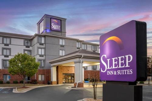 Auburn Hotel | Sleep Inn & Suites Auburn Campus Area I-85