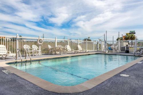 Brunswick Hotel | Sleep Inn & Suites Brunswick North