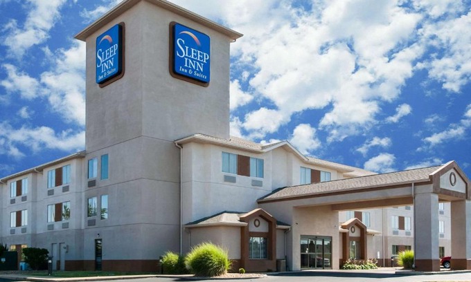 St. Charles Hotel | Sleep Inn