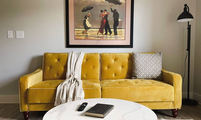 Rock Creek House | Sleepover: Lovely 1BD/1BA + Gym - Little Rock
