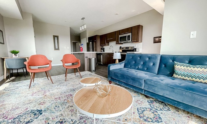 Downtown Des Moines Apartment | Sleepover: Rare 1BD/1BA - Downtown Des Moinesn