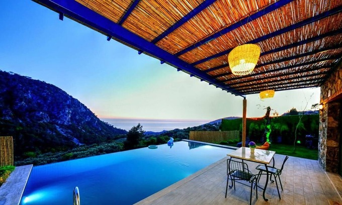 Faralya Villa | Sleeps 2, Villa with Heated Pool - AWZ 273