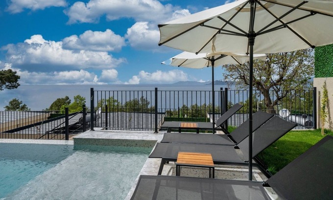 Faralya Villa | Sleeps 4, Villa with Seaview - AWZ 270