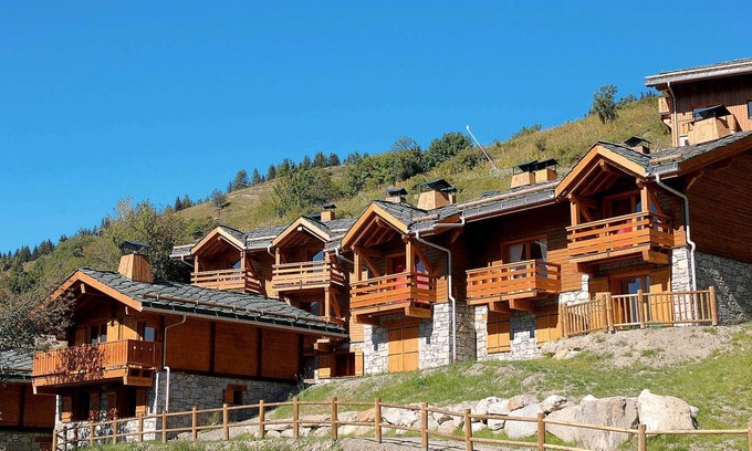 Valmeinier Condo | Sleeps 8 | 2BR Chalet in Prime Ski Location!