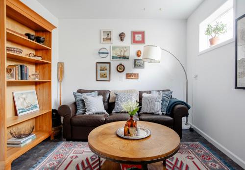 Harbert Apartment | Sleepy Owl Chalet