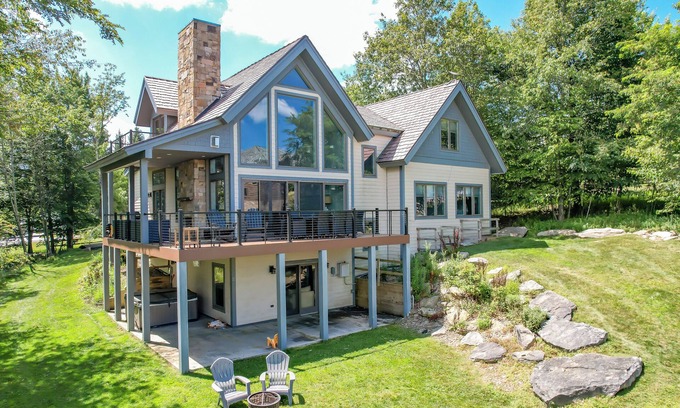 McHenry House | Slope Side Story: Ski-In/Ski-Out Luxury Home