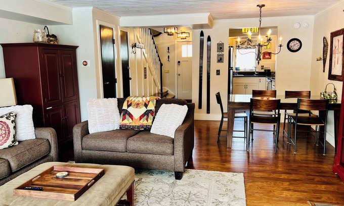 Stowe Area Condo | Slopeside Lodge -Ski In/Out at Tollhouse Lift & 3 Minutes to Stowe Mtn.