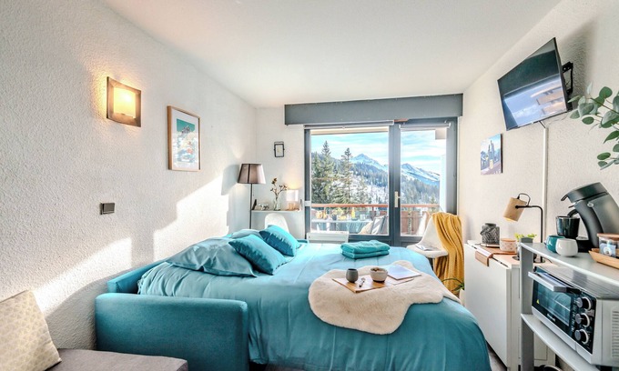 Manigod Apartment | Slow Chalet Maison des Bois 2min walk from slopes : Nordic + Alpine skiing