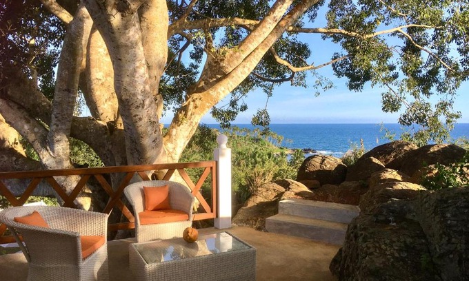 Tangalle Bed & Breakfast | SLOW - Villa & Café