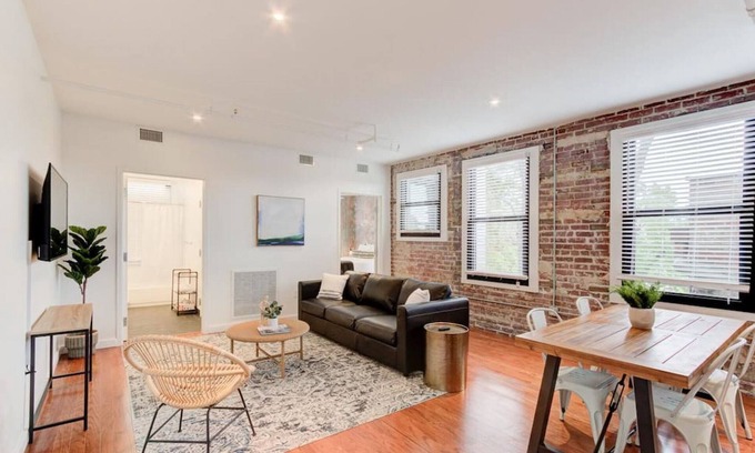 Downtown Memphis Apartment | SM 305 · Modern in Historic Shell in the Heart of Downtown!