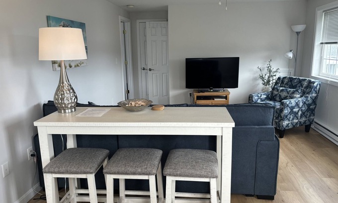 Wells Cottage | Smack Dab in the center of all the South Coast of Maine has to offer