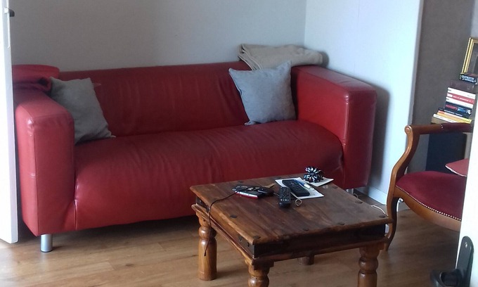 Reims Apartment | Small apartment not far from the town center, moderately well equipped