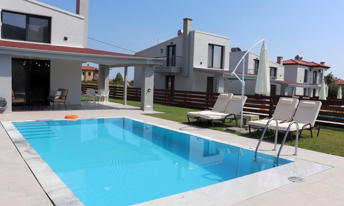 Skotina House | Small beautifully located resort with private pools.