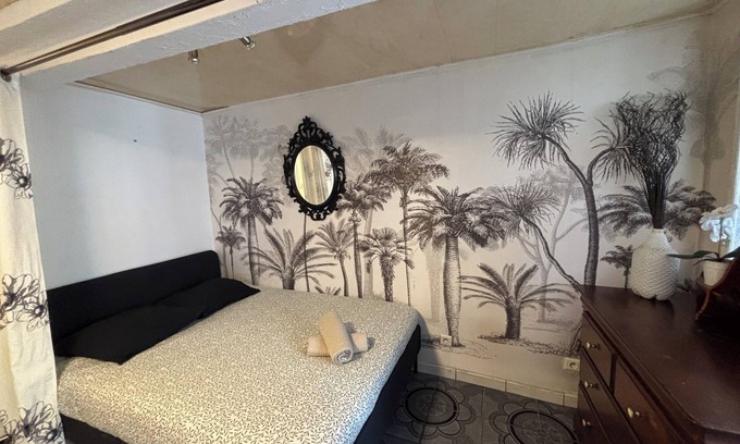 Clermont-Ferrand Apartment | Small, comfortable studio