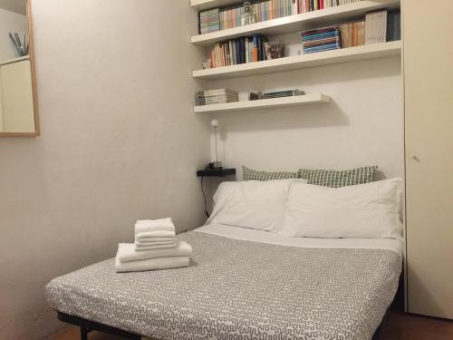 Rione V Ponte Apartment | Small Navona Studio