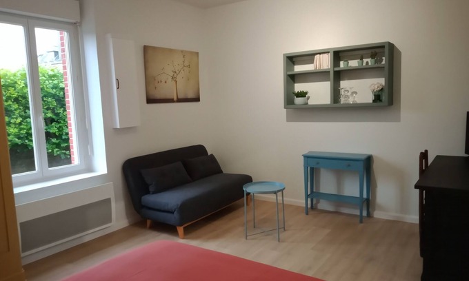 Parame Apartment | Small, quiet and comfortable apartment near the sea