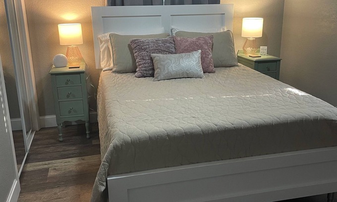 Collinsville Apartment | Small Town Charmer near Tulsa