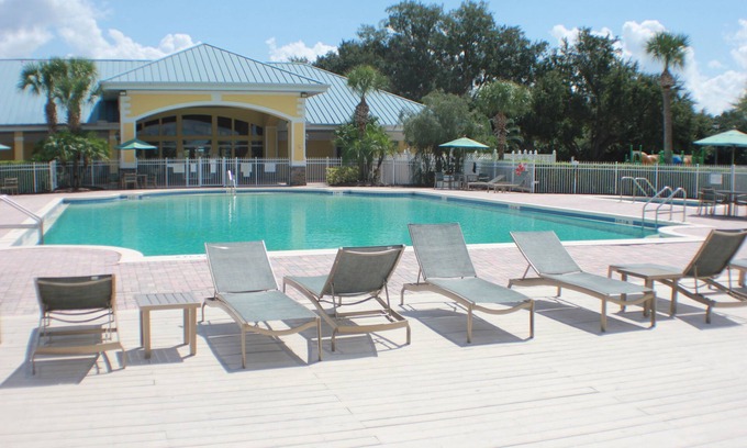 Kissimmee House | Smart home near Disney World, Universal Studios, Silver Spurs Arena