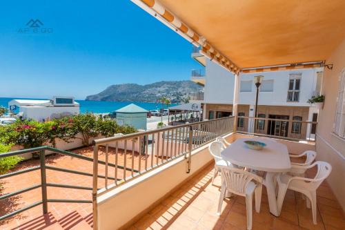 La Herradura Apartment | Smart Terrace Beachfront seaviews