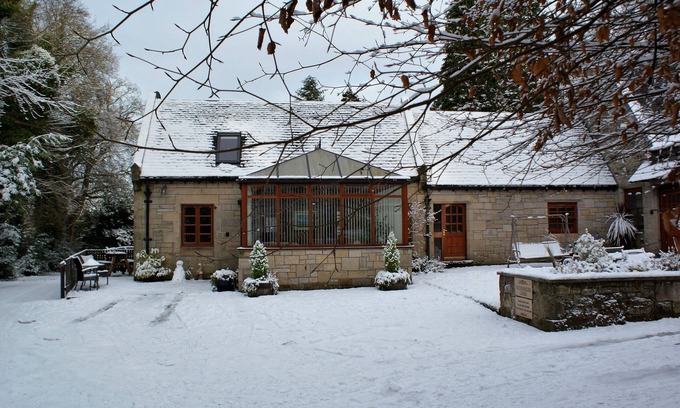 Arden Cottage | Smiddy Lodge - Sleeps 2 - sleeps 2 guests in 1 bedroom