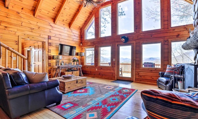 Bryson City House | Smoky Mountain Cabin Rental with Hot Tub and Fire Pit!