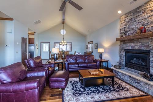 Whittier Apartment | Smoky Mountain Escape