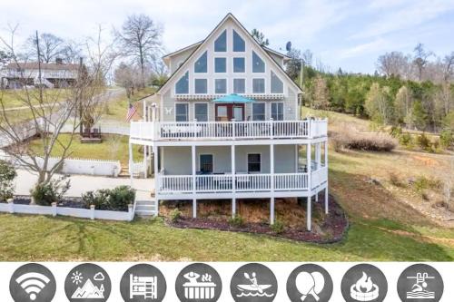 Dandridge House | Smoky Mountain Lake Retreat
