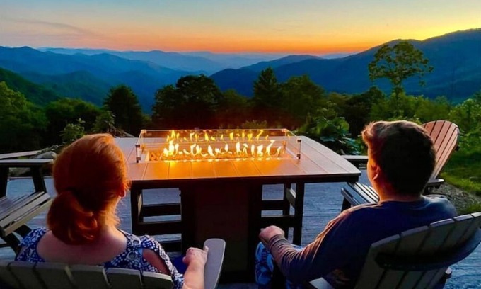 Cherokee House | Smoky Mtn National Park View 4 Pet Friendly Hikers Amazing View Smokey Mountains
