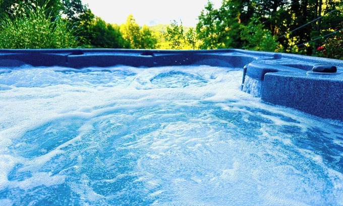 Franklin Cabin | Smoky View Hideaway! Hot tub & Wifi on paved road