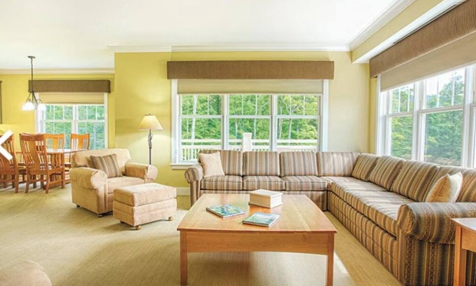 Jeffersonville Condo | Smugglers Notch 4-bedroom, 4 bathroom Presidential condo in the North Hill Comm.