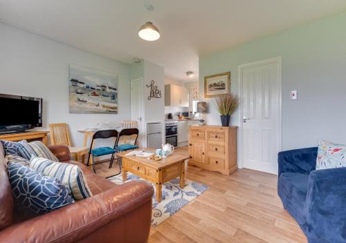 Walcott House | Smugglers Top