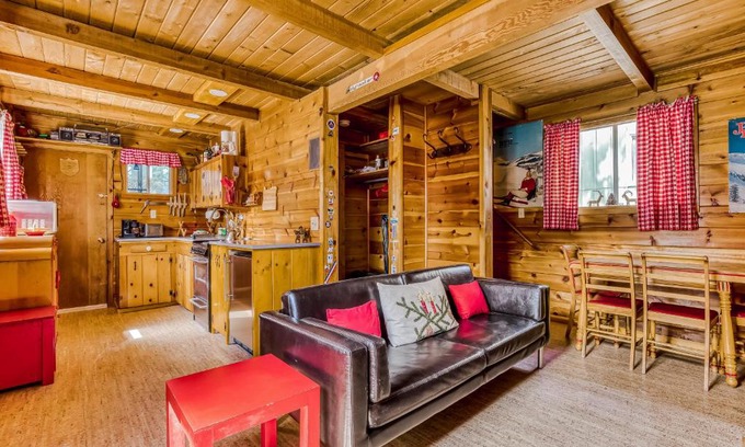 Government Camp House | Sno-bird #8