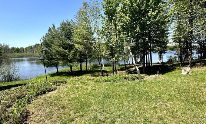 Mercer Cabin | Snowmobiler's Haven! Near Downtown Mercer!