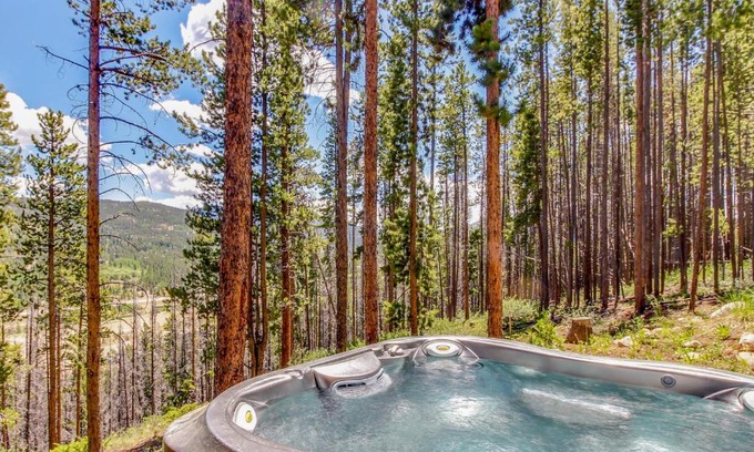 Breckenridge House | Snowstorm