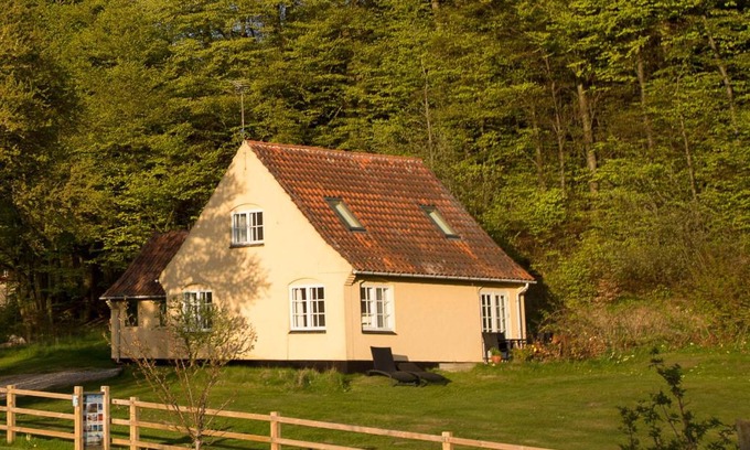Borre House | Snowwhites House