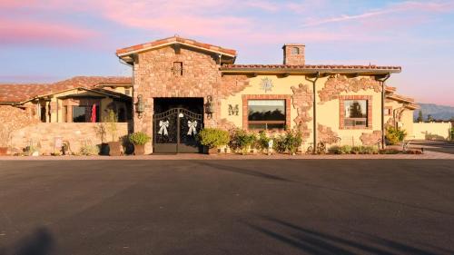 Temecula House | Soaking Tub Vineyard Views Wine Trail Access The Casita at Vines Estate by AvantStay
