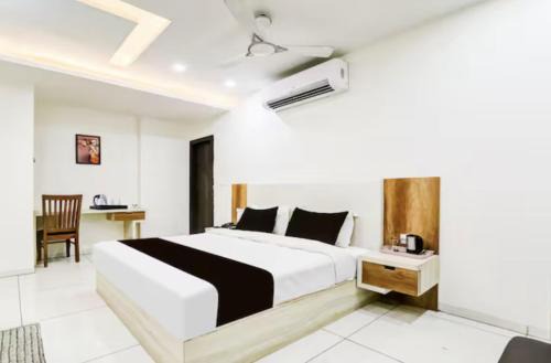 Kolar Road Hotel | SOBO Hotel