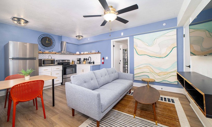 East Ocean View Apartment | Sojourn's Harborage S
