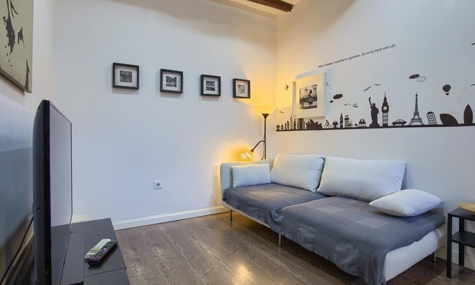 Centro Apartment | Sol Attic – in the Center of Madrid